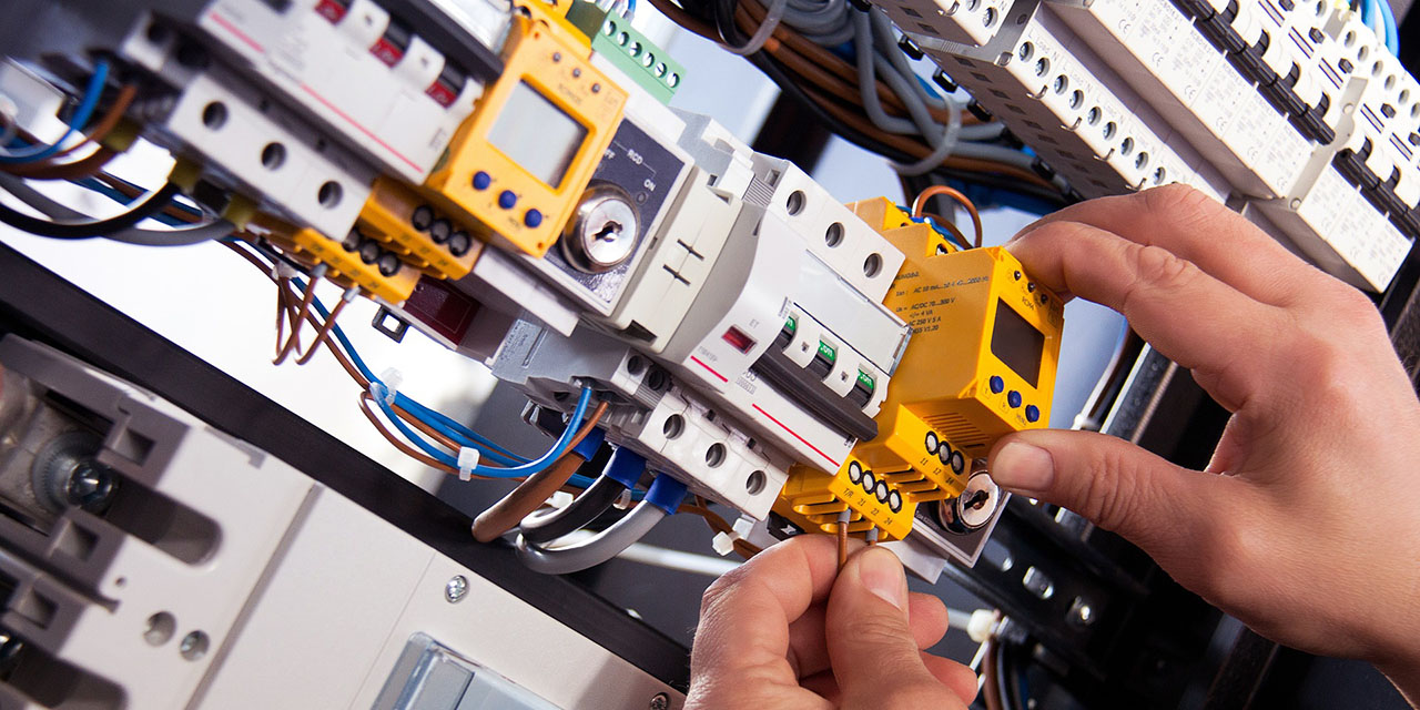 Handwerkskammer Frankfurt (Oder) - Bildungszentrum - Fortbildung - Überprüfung elektrischer Anlagen